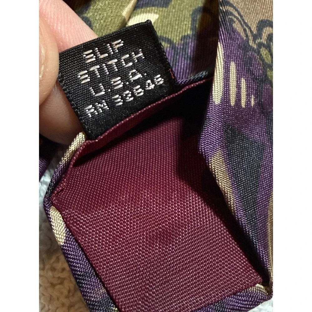 Kuppenheimer Mens Silk Tie Italy Fabric USA Made Purple Olive Geometric Abstract